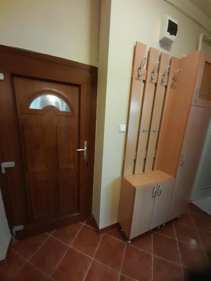 Zoeld Sziget Apartmanlakas Eger Luaran gambar