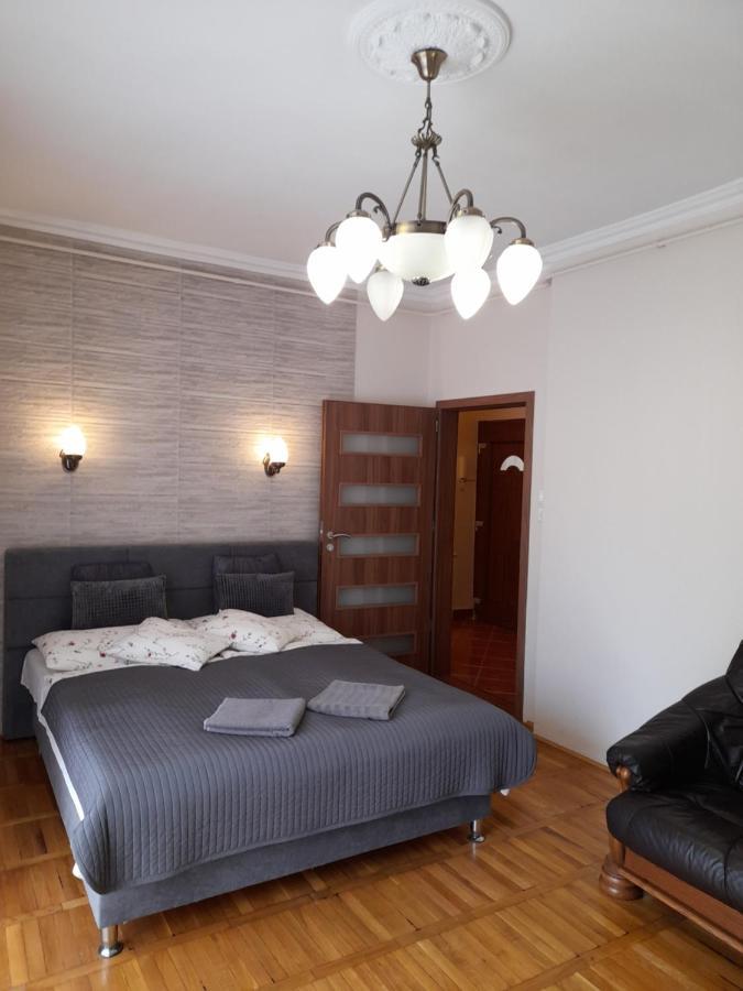 Zoeld Sziget Apartmanlakas Eger Luaran gambar
