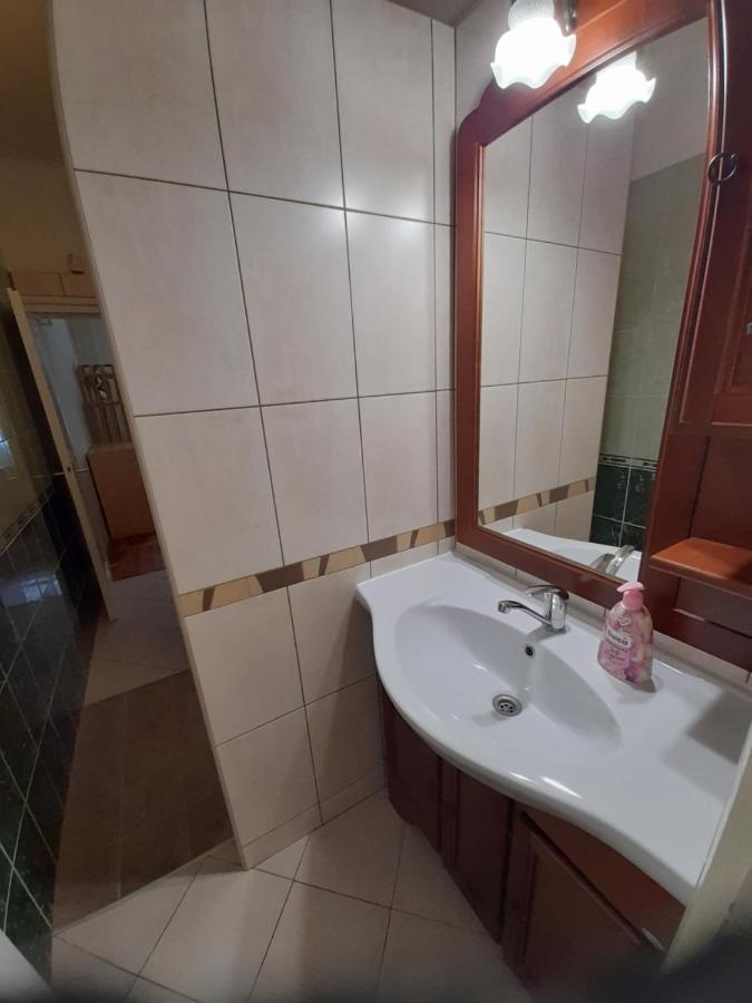 Zoeld Sziget Apartmanlakas Eger Luaran gambar