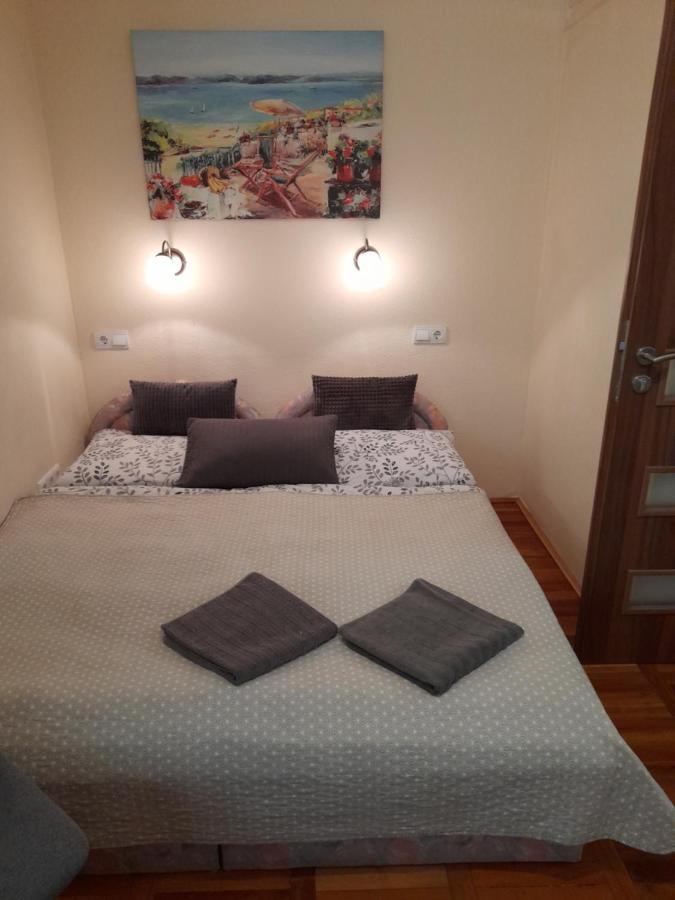 Zoeld Sziget Apartmanlakas Eger Luaran gambar
