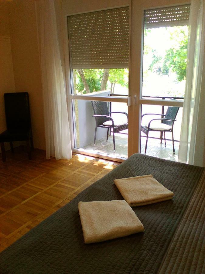 Zoeld Sziget Apartmanlakas Eger Luaran gambar